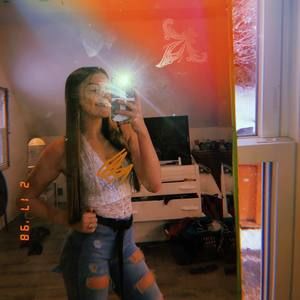 Meet your Posher, Laney